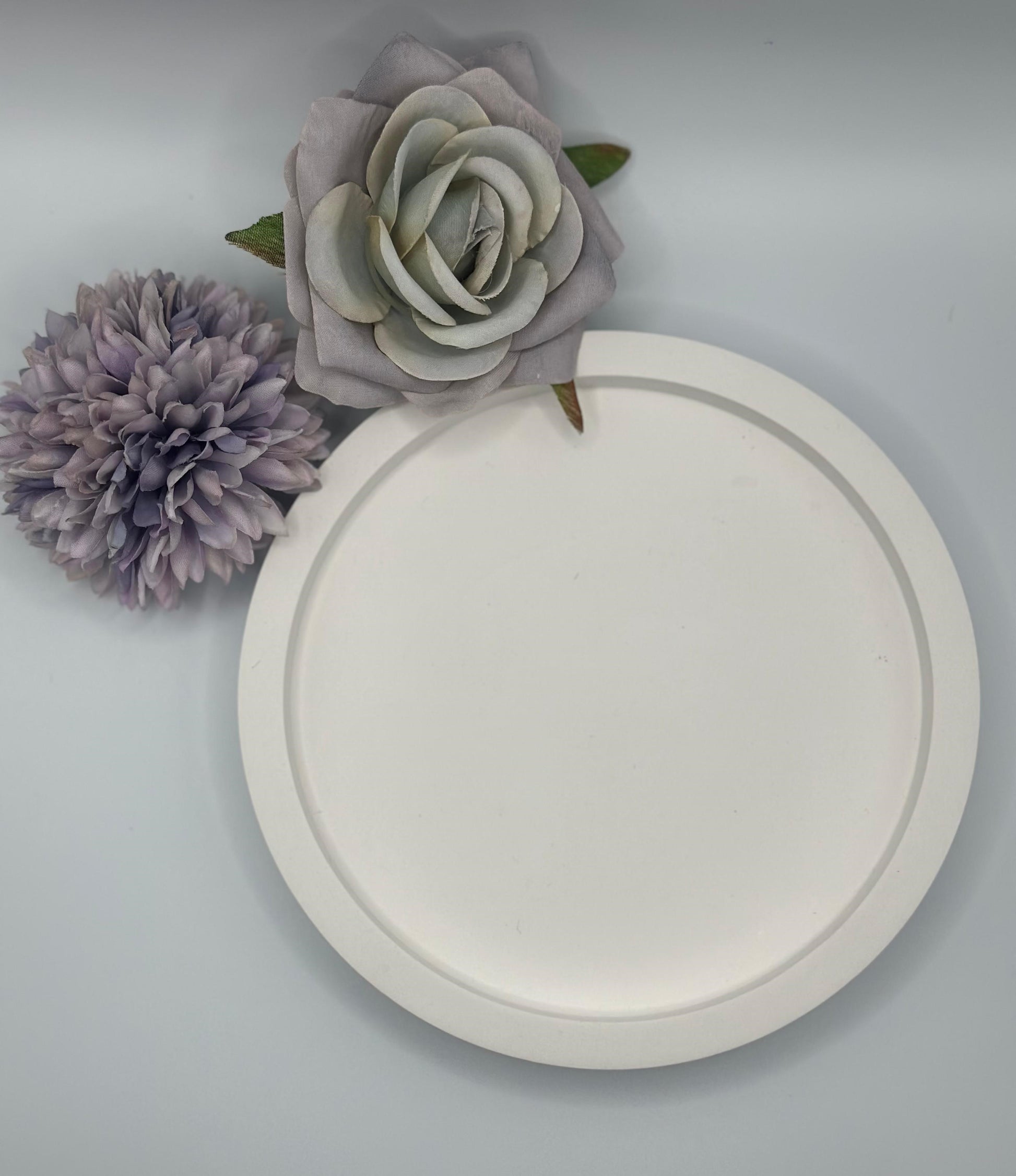 rundes Dekotablett Ø 14,5 cm aus Keracraft Herzberg Crafts