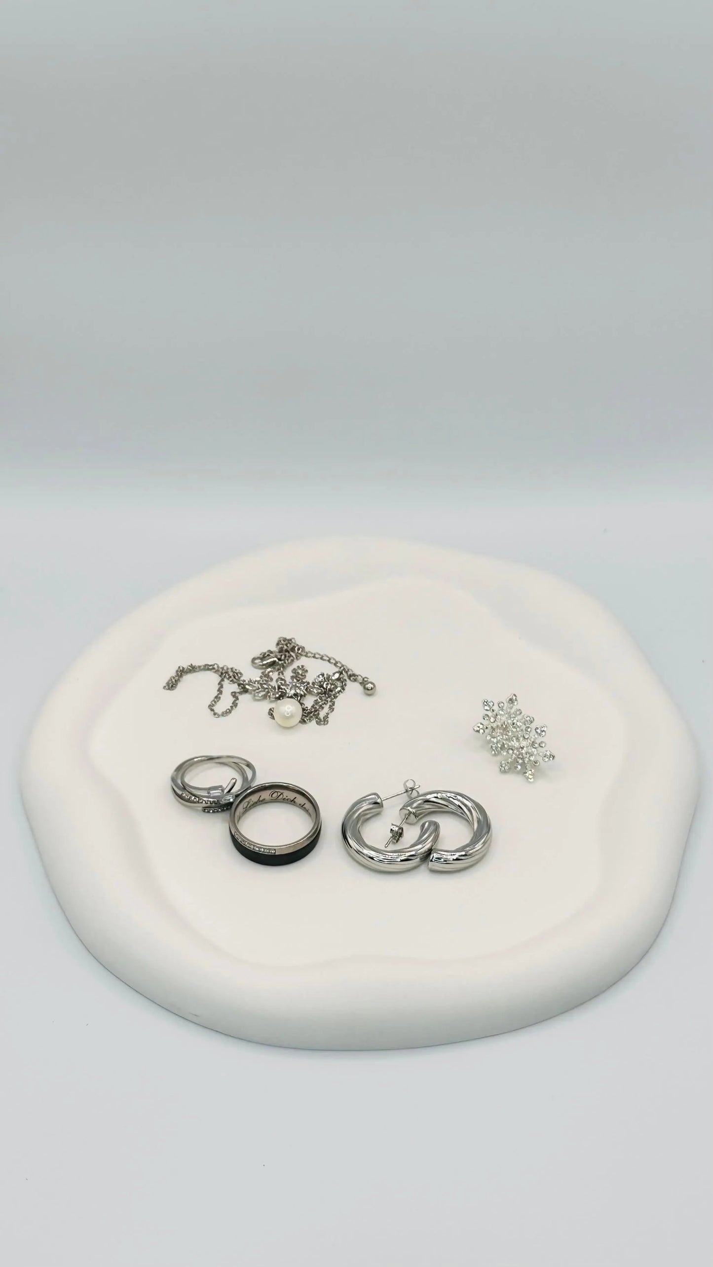 Keracraft Dekotablett mit unregelmäßigem Rand Herzberg Crafts