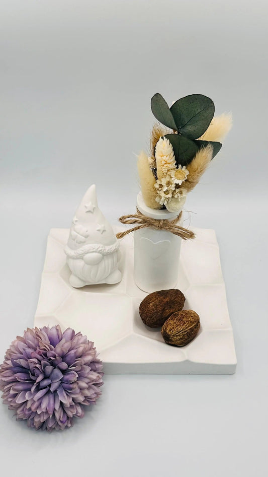 Dekotablett mit Wabenmuster aus Keracraft Herzberg Crafts