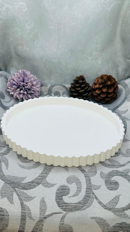 Ovales Keracraft-Tablett in Weiß mit geriffeltem Rand Ø 20 cm Herzberg Crafts