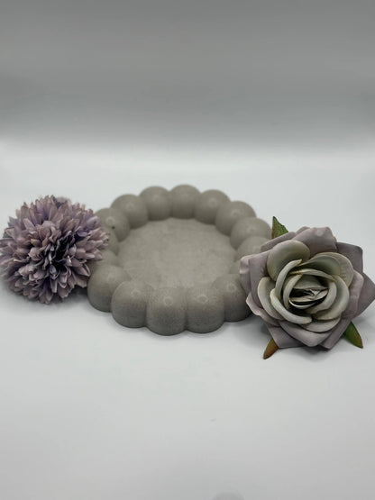 Runder Beton-Untersetzer Ø 13 cm mit Blasenrand Herzberg Crafts