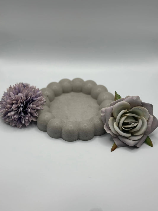 Runder Beton-Untersetzer Ø 13 cm mit Blasenrand Herzberg Crafts