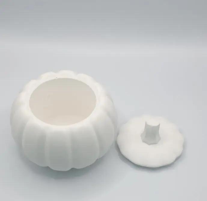 Keracraft Kürbisdose in Weiß mit Deckel Herzberg Crafts